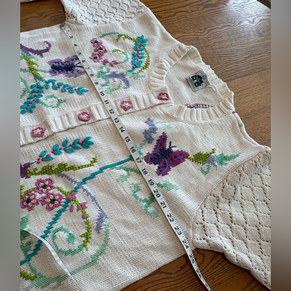 Storybook Knits Vintage Floral Butterfly Cardigan Crewel Embroidery Butterfly L - Picture 6 of 6